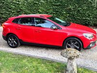 Used Volvo V40 2014 Red Hatchback