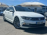 Begagnad VW Passat R-line 150 HK (110 kW) 2017 Vit Sedan