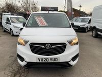 Used Vauxhall Combo Sportive 100 HP (73 kW) 2020 White Van
