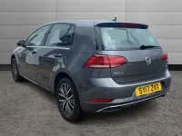 Begagnad VW Golf VII SE 125 HK (91 kW) 2017 Grå Halvkombi