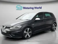 Begagnad VW Golf VII R 300 HK (220 kW) 2019 Svart Halvkombi