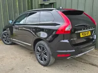 Begagnad Volvo XC60 SE Lux 220 HK (161 kW) 2016 Svart SUV