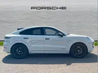 Used Porsche Cayenne 493 HP (362 kW) 2025 Grey SUV