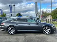 Begagnad VW Arteon R-line 150 HK (110 kW) 2019 Grå Halvkombi