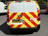 Used Vauxhall Vivaro Edition 100 HP (73 kW) 2019 White MPV