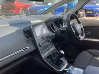 Used Renault Scénic III Dynamique 110 HP (80 kW) 2017 Blue/black MPV