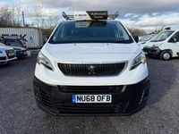 Used Peugeot Expert 95 HP (69 kW) 2018 White Van