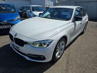 Begagnad BMW 320 Sport Line 2018 Vit Sedan