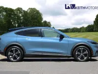 Used Ford Mustang Select 269 HP (197 kW) 2024 Blue Hatchback