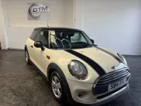 Used Mini Cooper D Hatch 2014 White Hatchback