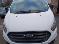 Used Ford Transit Custom 105 HP (77 kW) 2018 White Van