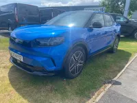 Usado Ford Capri Premium 210 kW (286 CV) 2024 Azul Familiar