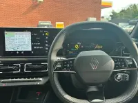Used Renault 5 E-Tech Iconic 110 kW (150 HP) 2025 Yellow Hatchback