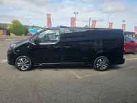 New Peugeot e-Traveller Allure 100 kW (136 HP) 2025 Black MPV
