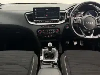 Used Kia ProCeed GT-Line 160 HP (117 kW) 2022 Orange Estate