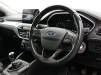 Used Ford Focus Zetec 125 HP (91 kW) 2019 Grey Hatchback