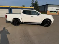 Used Nissan Navara N-Connecta 190 HP (139 kW) 2018 White Pickup