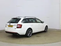 Used Skoda Octavia vRS 245 HP (180 kW) 2019 White Estate