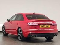 Begagnad Audi A4 Black Edition 341 HK (250 kW) 2023 Röd Sedan