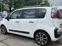 Used Citroën C3 Picasso Platinum 100 HP (73 kW) 2016 White MPV