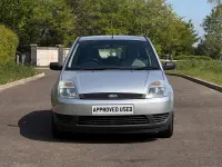 Used Ford Fiesta 80 HP (58 kW) 2003 Silver Hatchback