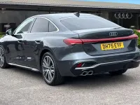 Usado Audi A5 S-Line 204 HP (150 kW) 2026 Cinzento Sedan