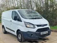 Usado Ford Transit Custom 100 HP (73 kW) 2014 Branco Van