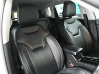 Used Jeep Compass 2023 White/black SUV