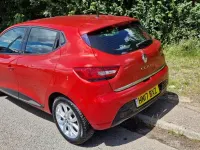 Used Renault Clio Dynamique 75 HP (55 kW) 2017 Red Hatchback