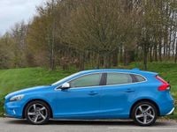 Used Volvo V40 R-Design 122 HP (89 kW) 2019 Hatchback