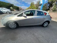 Used Vauxhall Astra 2010 Metallic silver Hatchback