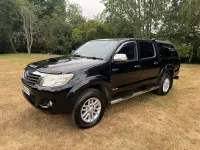 Used Toyota HiLux 171 HP (125 kW) 2015 Black Pickup