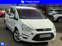 Used Ford S-MAX Titanium 2013 White MPV