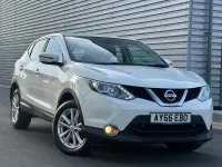 Used Nissan Qashqai S 130 HP (95 kW) 2016 White SUV