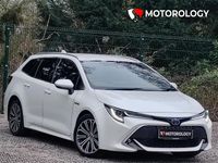 Used Toyota Corolla 184 HP (135 kW) 2019 White Estate