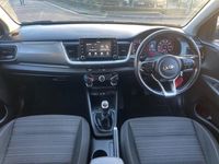 Used Kia Stonic 118 HP (86 kW) 2020 Grey SUV