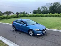 Used Volvo V40 2016 Blue Hatchback