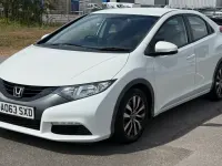 Used Honda Civic SE 120 HP (88 kW) 2013 White Hatchback