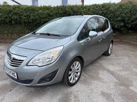 Used Vauxhall Meriva 140 HP (102 kW) 2013 Silver MPV
