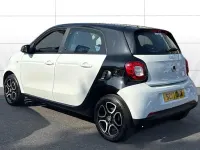 Used Smart ForFour Premium 71 HP (52 kW) 2019 Hatchback