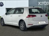 Used VW Golf VII SE 150 HP (110 kW) 2019 Silver Hatchback