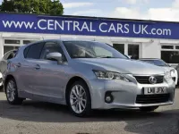 Used Lexus CT200h 136 HP (100 kW) 2011 Blue Hatchback