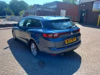 Used Renault Mégane GrandTour Dynamique 110 HP (80 kW) 2017 Blue Estate