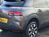Used Citroën C4 Cactus Flair 100 HP (73 kW) 2018 Grey Hatchback