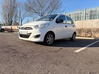 Used Hyundai i10 Classic 86 HP (63 kW) 2011 White Hatchback