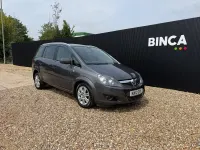 Used Vauxhall Zafira Design Edition 125 HP (91 kW) 2012 Grey MPV