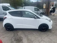 Used Hyundai i10 67 HP (49 kW) 2019 White Hatchback