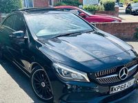 Usado Mercedes CLA220 AMG line 170 CV (125 kW) 2019 Berlina
