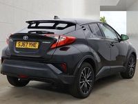 Second-hand Toyota C-HR 122 CP (89 kW) 2017 Negru SUV