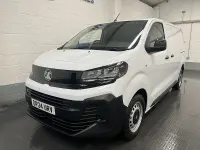 Gebraucht Vauxhall Vivaro S 120 PS (88 kW) 2024 Weiß Van / Kleinbus